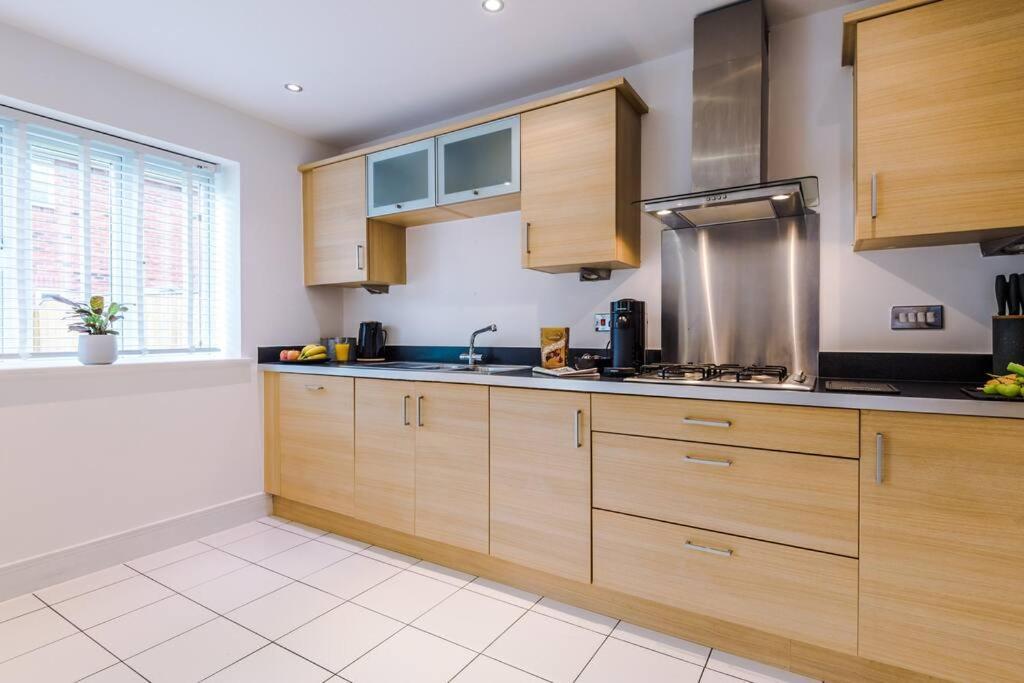 Luxurious Cosy 4Br Home Cheshire Saughall エクステリア 写真