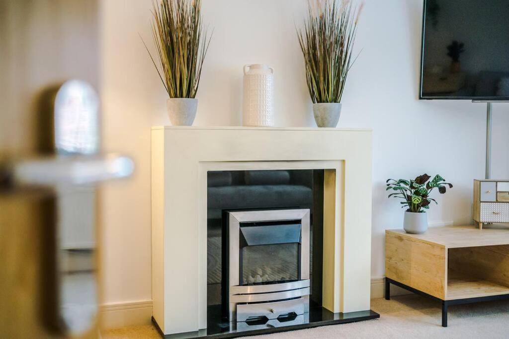 Luxurious Cosy 4Br Home Cheshire Saughall エクステリア 写真