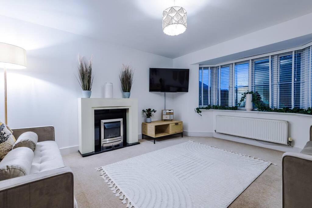 Luxurious Cosy 4Br Home Cheshire Saughall エクステリア 写真