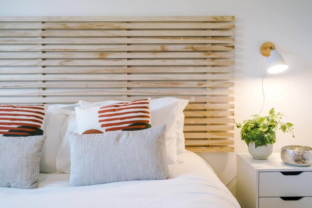 Luxurious Cosy 4Br Home Cheshire Saughall エクステリア 写真